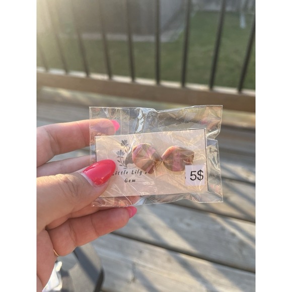 *Get the bundle for your buyer’s Christmas gifts *Stud Earrings lot 21 Pairs - Picture 6 of 16